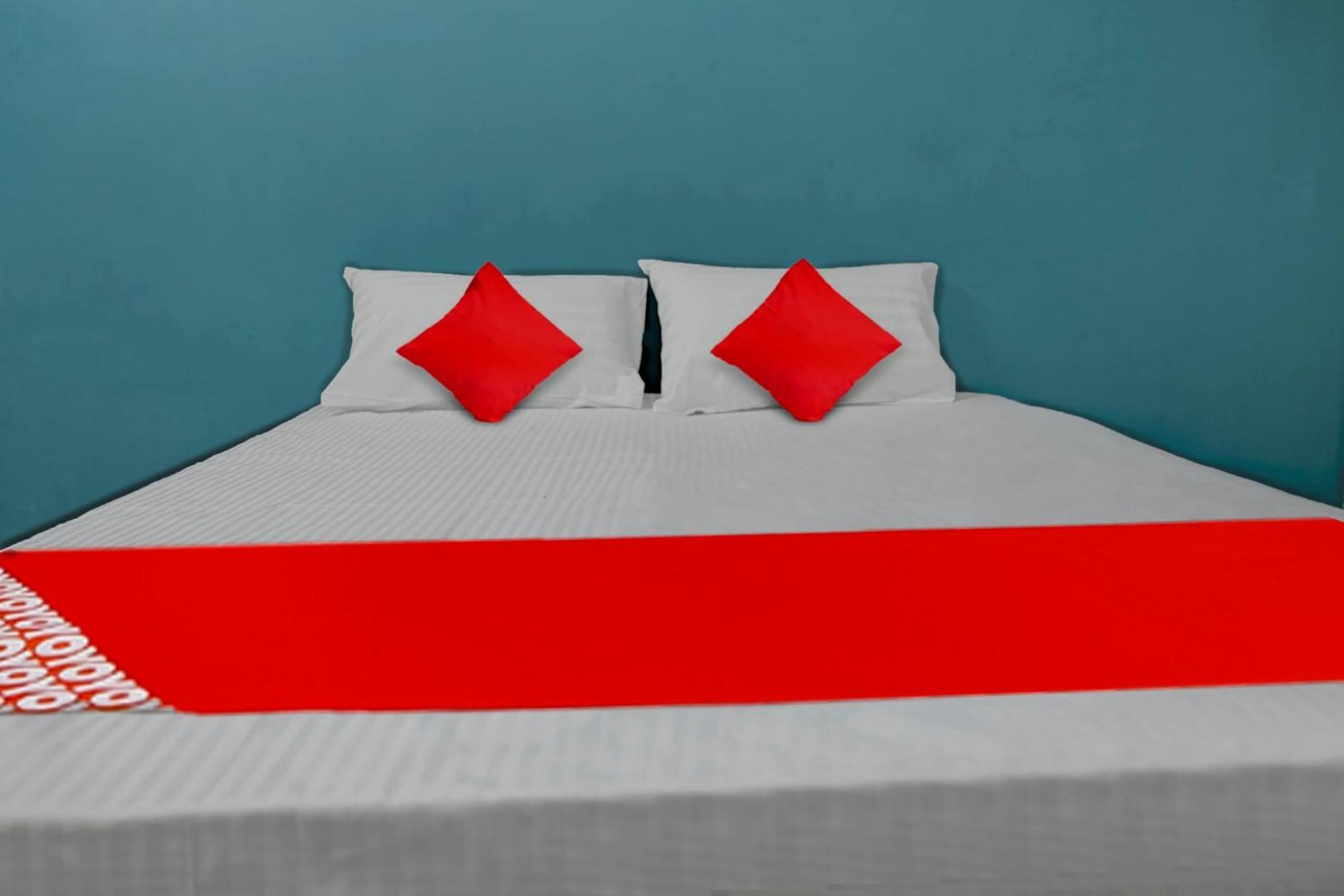 Live As Chn727 Hotel Gūduvāncheri Екстериор снимка